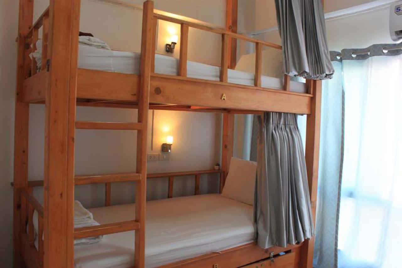 Bunk Boutique Cnx Hostel Чиангмай Екстериор снимка