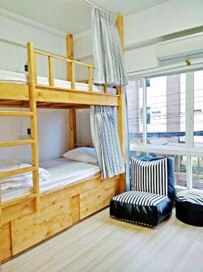 Bunk Boutique Cnx Hostel Чиангмай Екстериор снимка